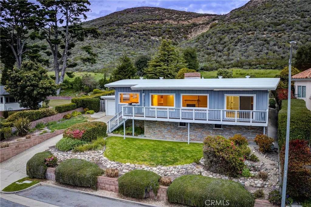 152 El Portal Drive - Photo 1