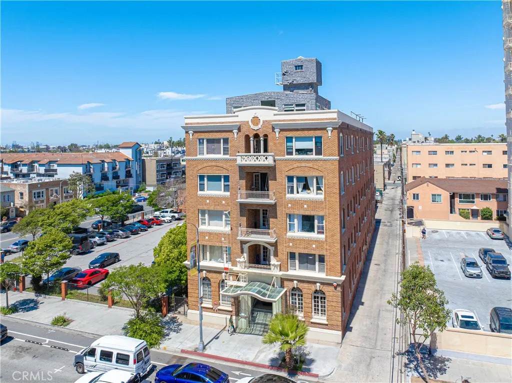 325 3rd Street - Photo 1