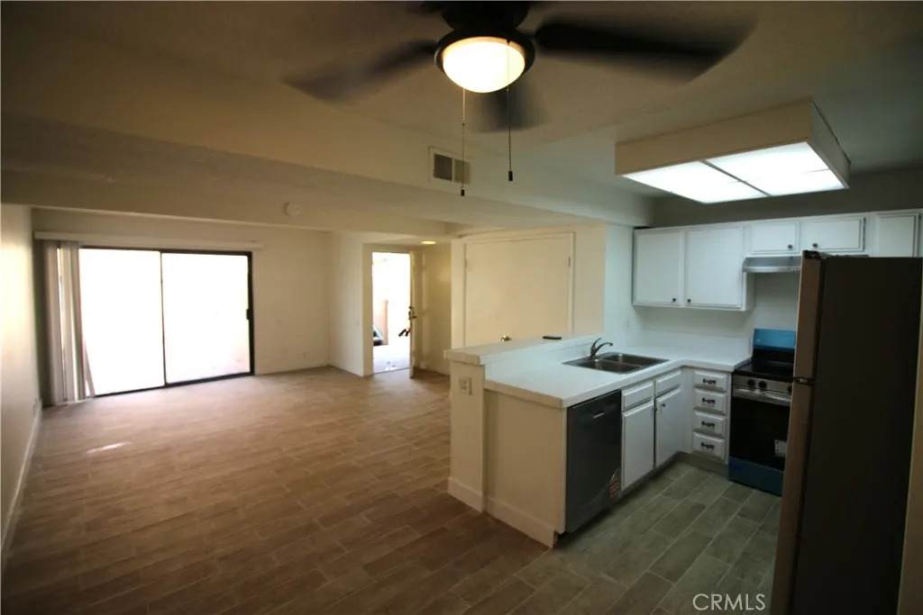 1440 Edgehill Road - Photo 1