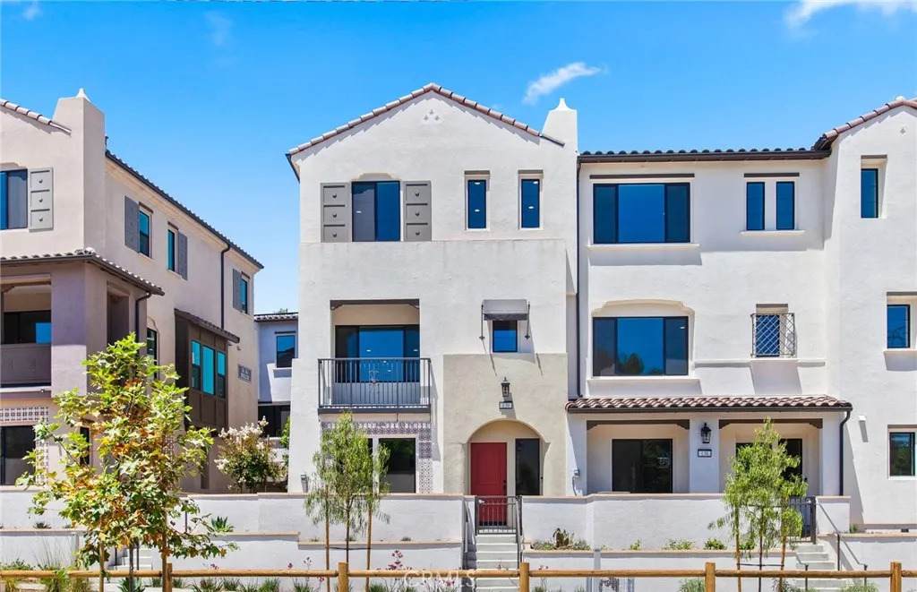 139 Bridle Drive - Photo 1