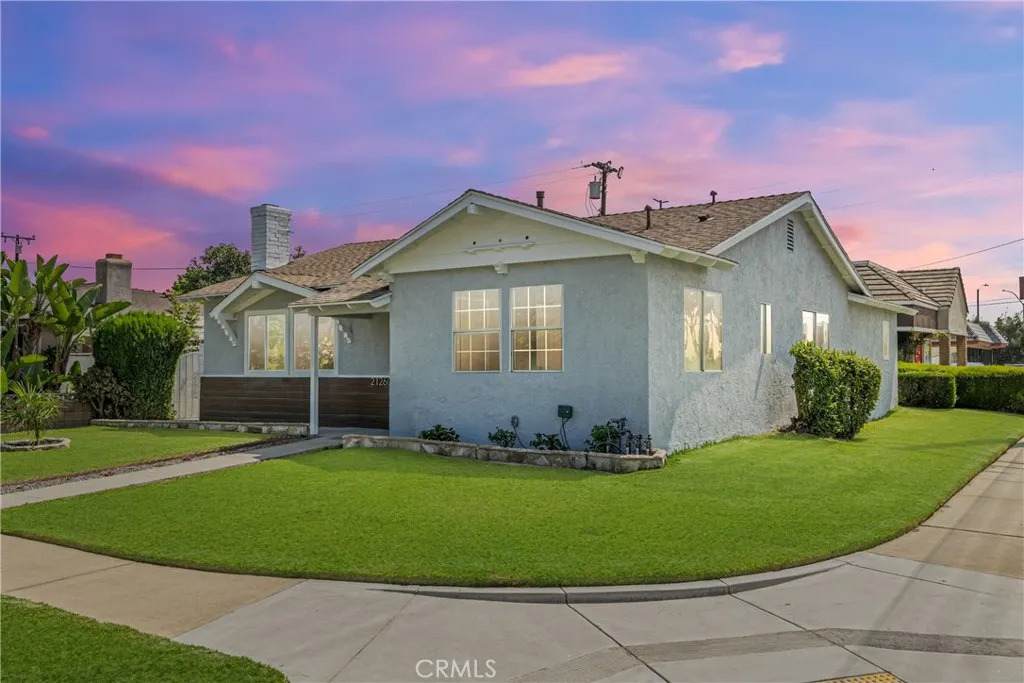 21260 Oakfort Avenue - Photo 1