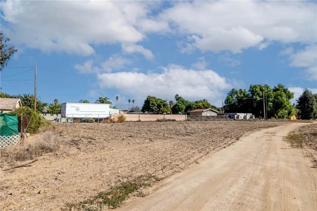 0 Lakeview - Photo 1