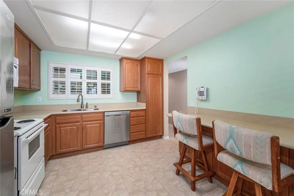 3500 Bahia Blanca - Photo 1