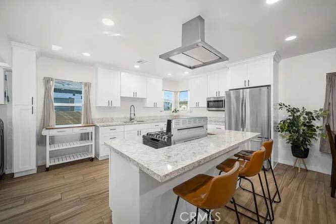 6044 Northside Drive - Photo 1