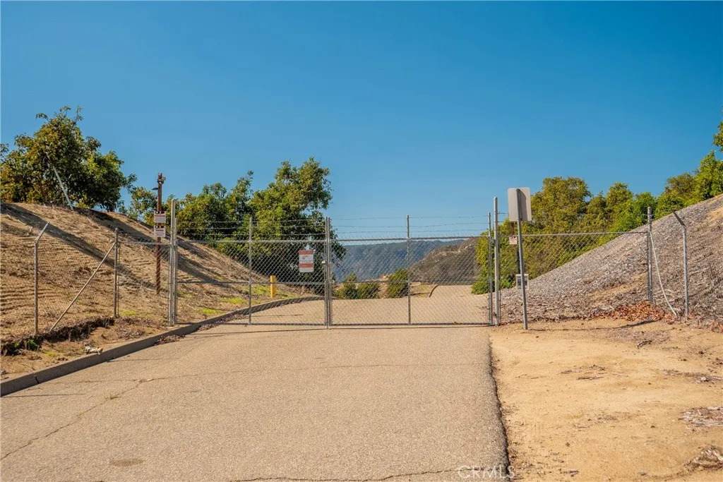 https://bt-photos.global.ssl.fastly.net/sandiego/orig_boomver_5_306581006-1.jpg