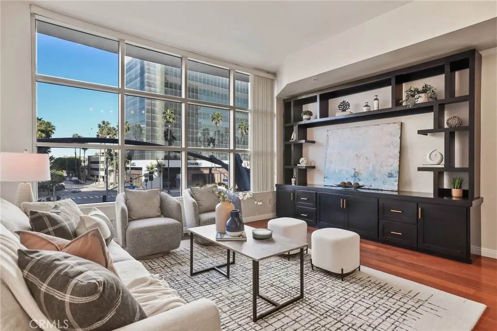 388 Ocean Boulevard - Photo 1