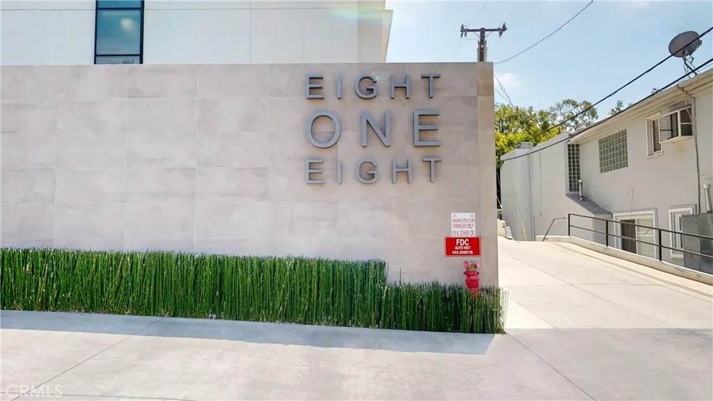 818 Doheny Drive - Photo 1