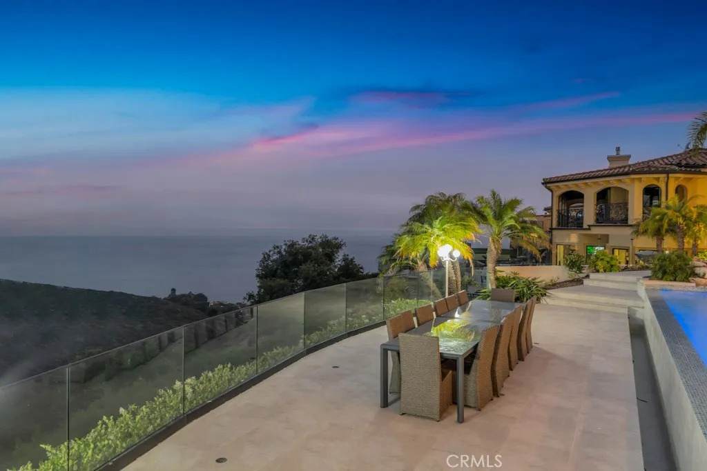 https://bt-photos.global.ssl.fastly.net/sandiego/orig_boomver_4_306652896-1.jpg
