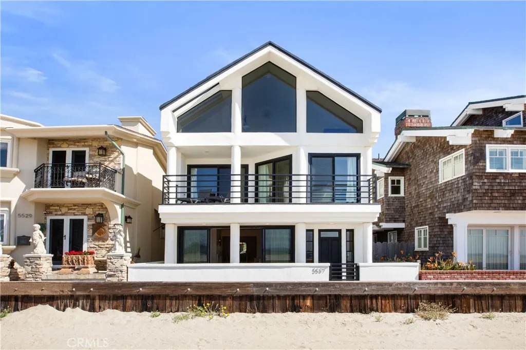 5537 Seaside Walk - Photo 1