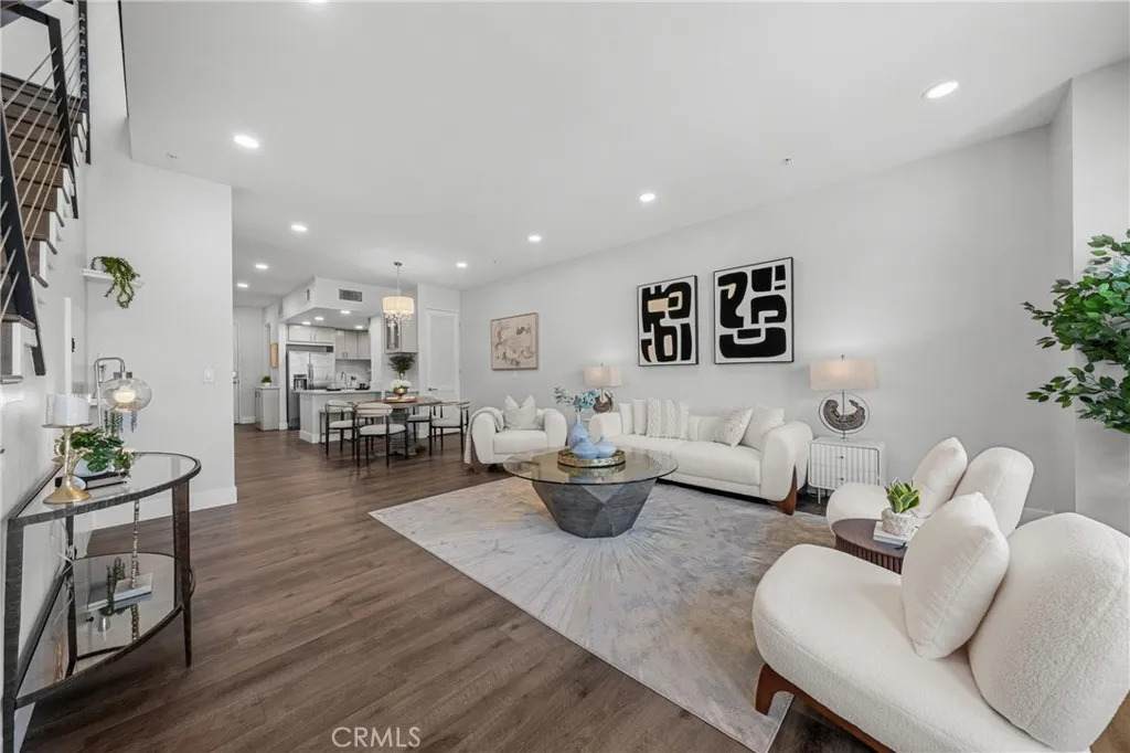1401 Mission Street - Photo 1