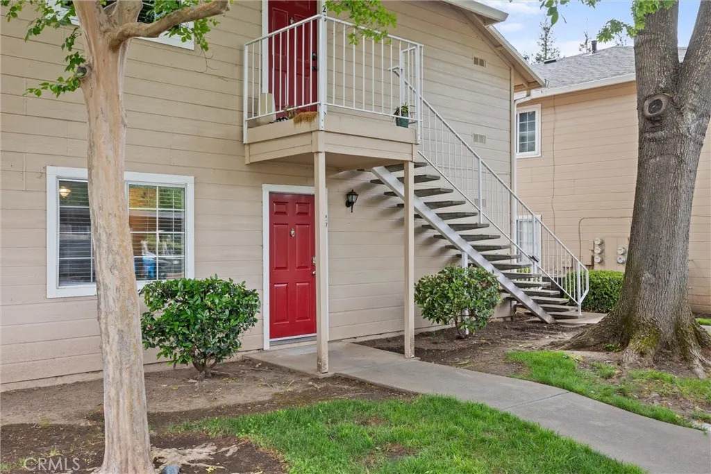 2055 Amanda Way - Photo 1