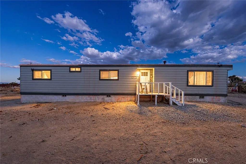 13475 Ailanthus - Photo 1