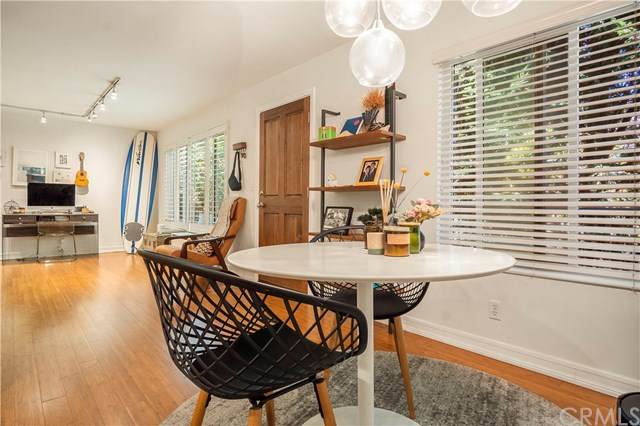 441 Raymond Avenue - Photo 1