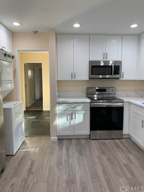 18223 Van Ness Ave - Photo 1