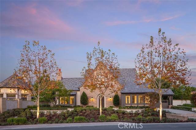 11 Crespi Circle - Photo 1