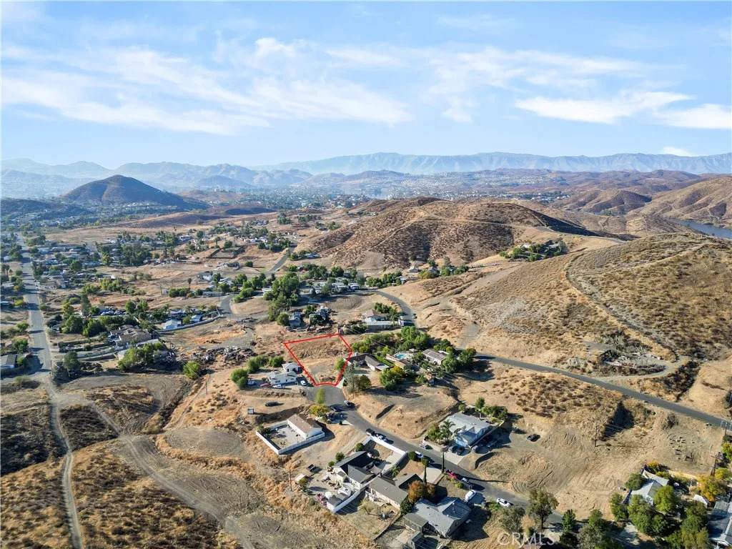 28193 Dakota Dr - Photo 1