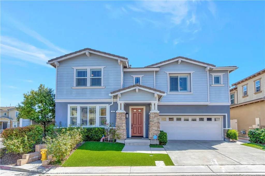 302 Summit Crest Drive - Photo 1