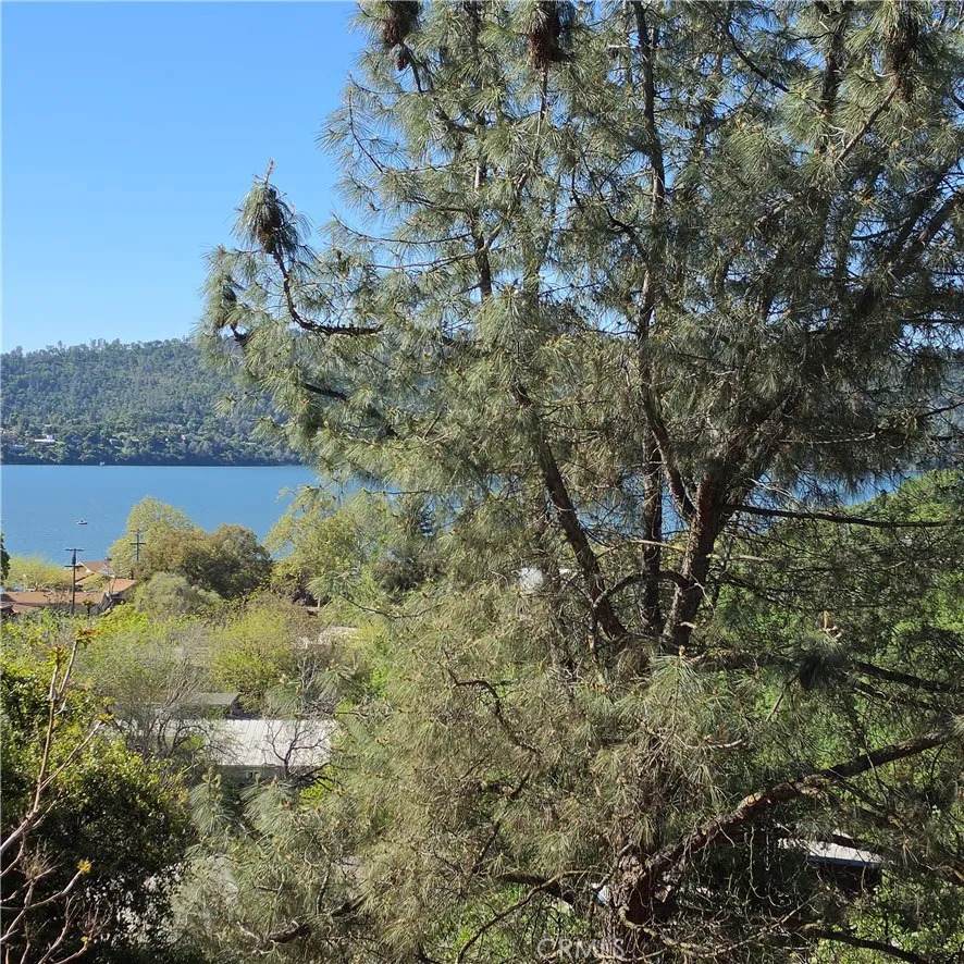 13477 Arrowhead - Photo 1