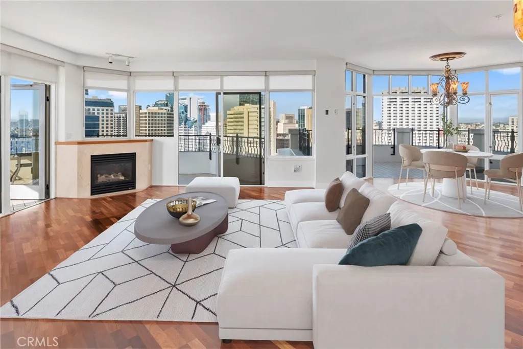 700 Harbor Drive - Photo 1