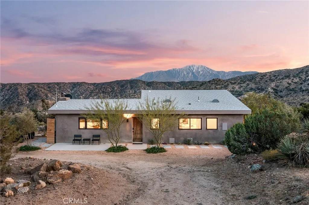 48575 Paradise Avenue - Photo 1