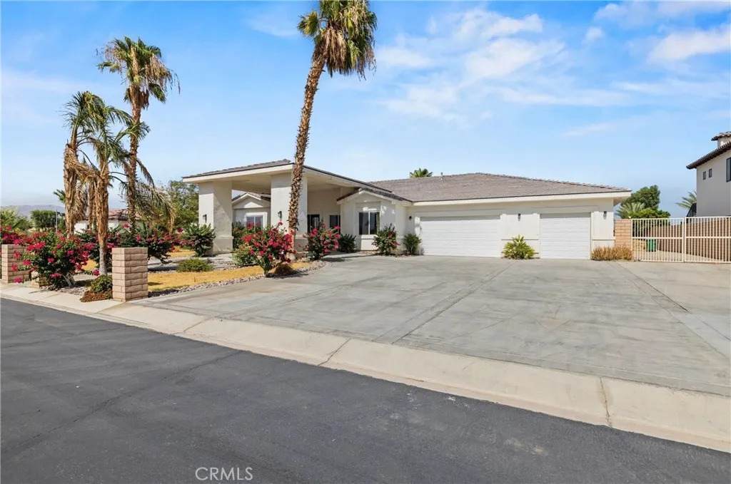 50140 Vista Montana Court - Photo 1