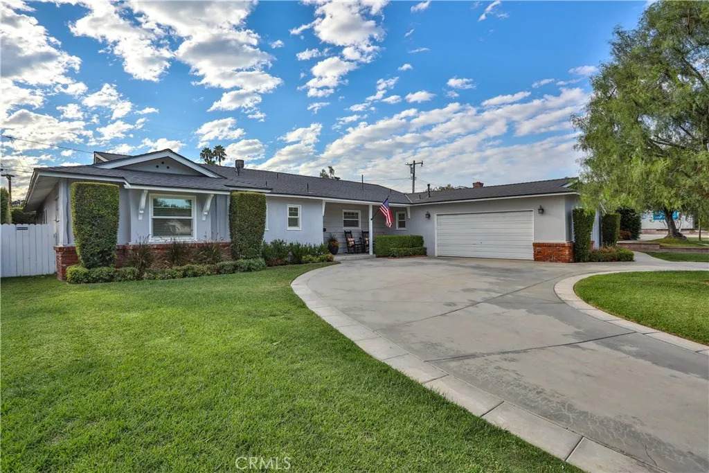 1585 Mural Drive - Photo 1