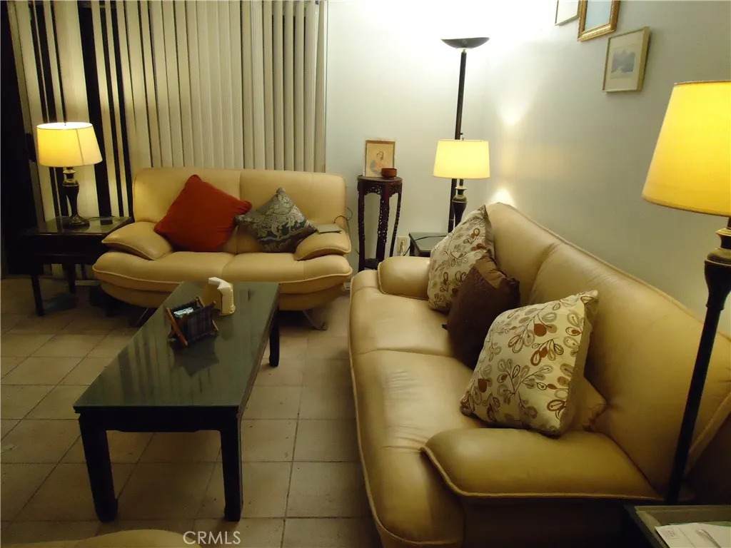 1301 Greenwood - Photo 1