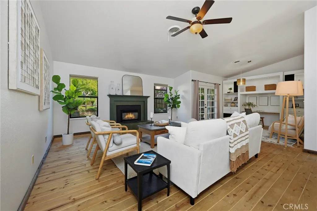 18752 North Shore - Photo 1