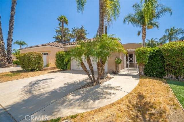 28869 Champions Drive - Photo 1
