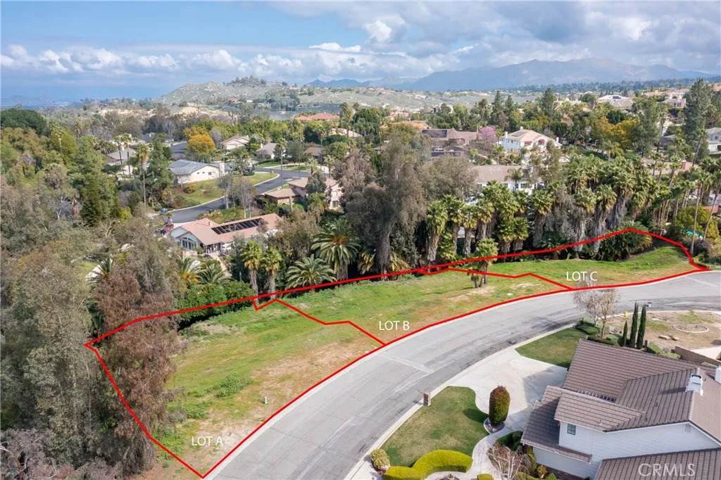 1383 Ocotillo - Photo 1