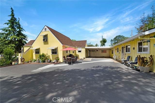 3838 Manzanita - Photo 1