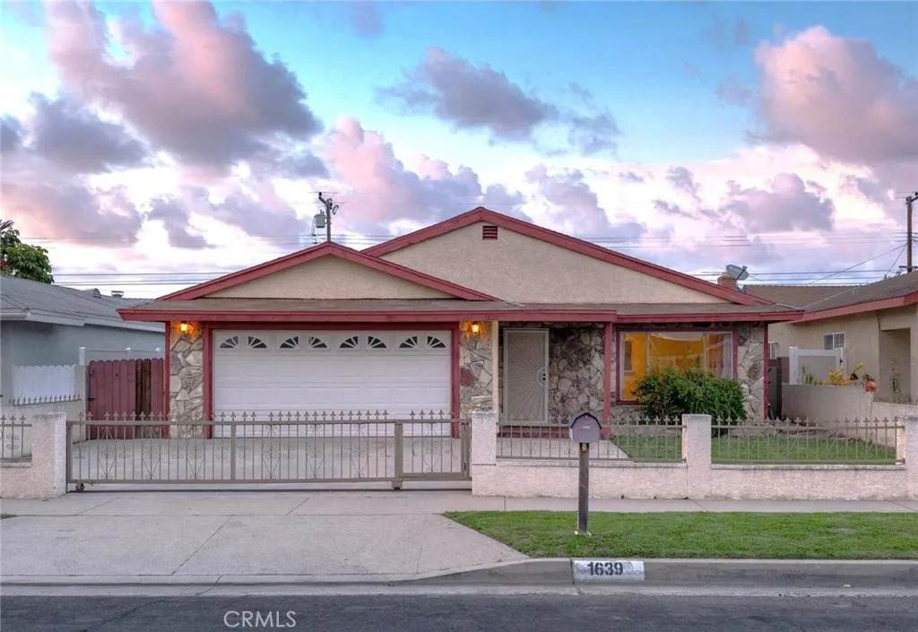 1639 215th Place - Photo 1