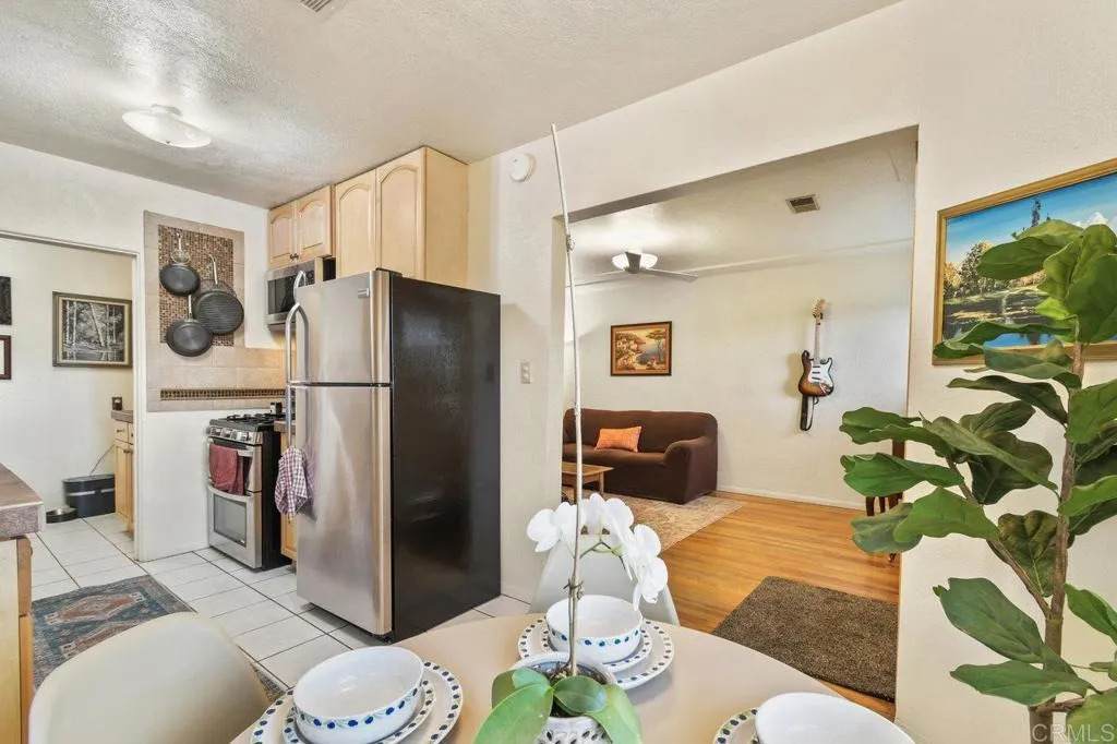 4580 60Th Street - Photo 1