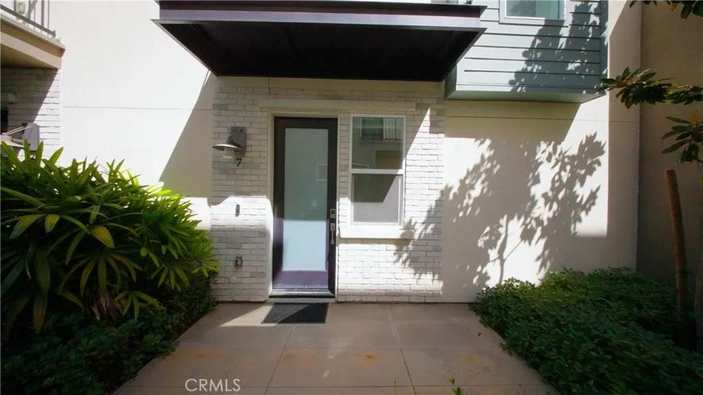 320 Bridgewater Way - Photo 1