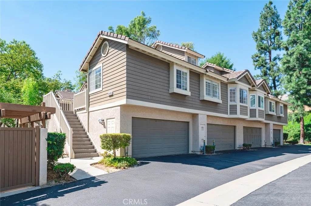 20763 Crest Lane - Photo 1