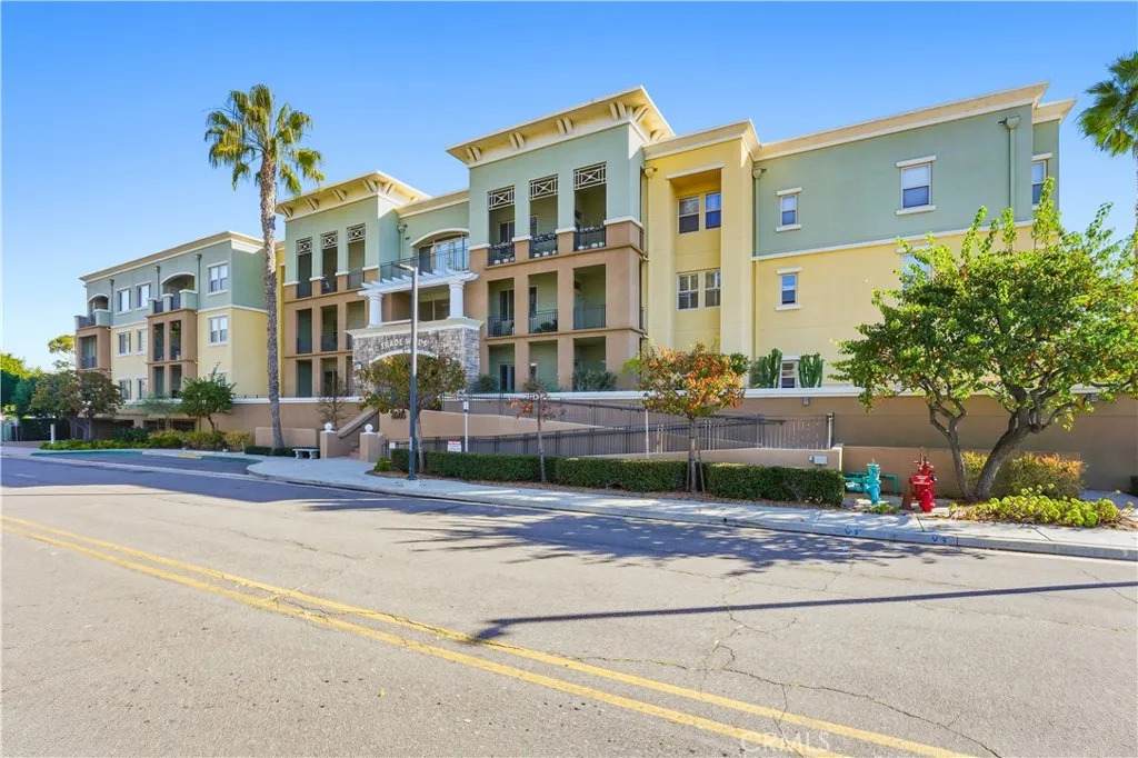 2605 Sepulveda Boulevard - Photo 1