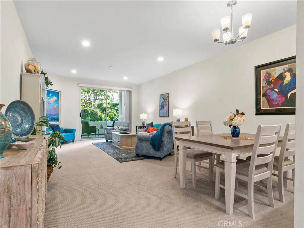 25422 Sea Bluffs Dr - Photo 1