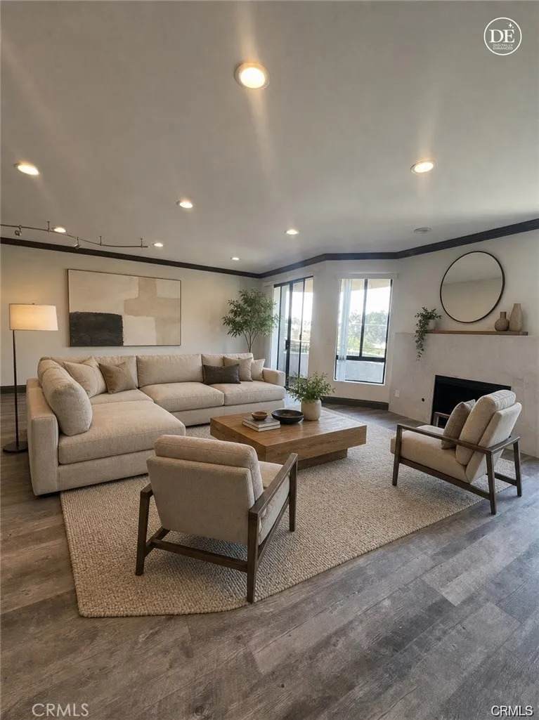 13920 Moorpark - Photo 1