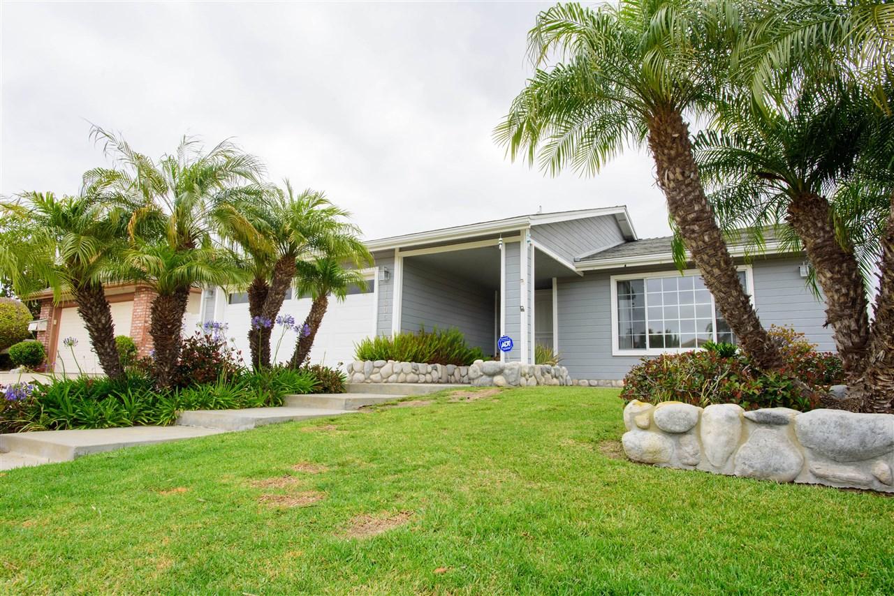 11305 Linares - Photo 1