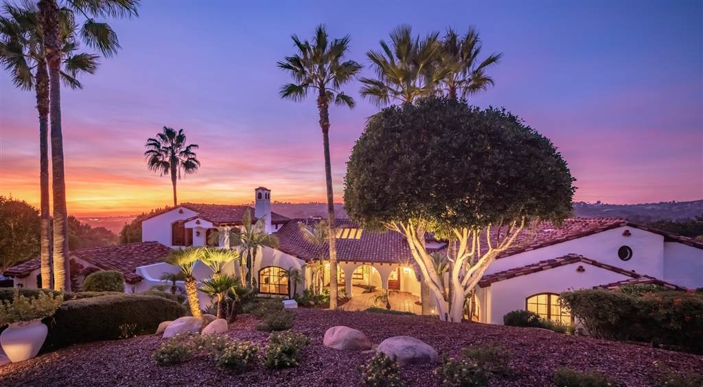 4390 Camino Privado - Photo 1