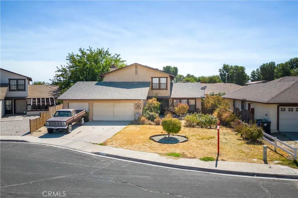 15175 Dakota Way - Photo 1