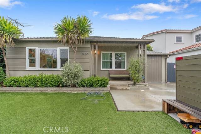 3755 Tilden Avenue - Photo 1