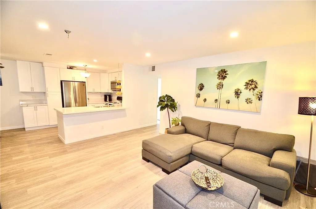 8712 Chessington Drive - Photo 1