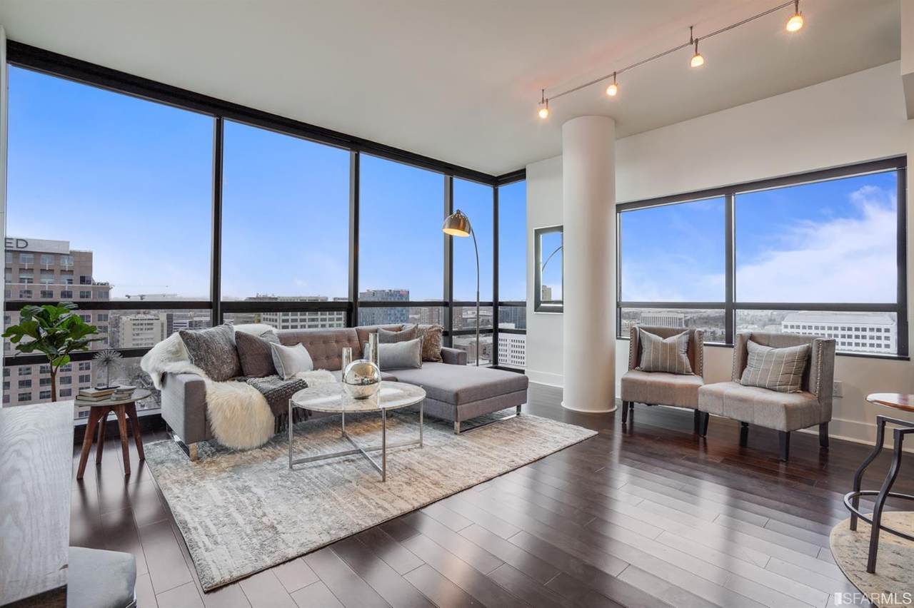 88 San Fernando Street - Photo 1