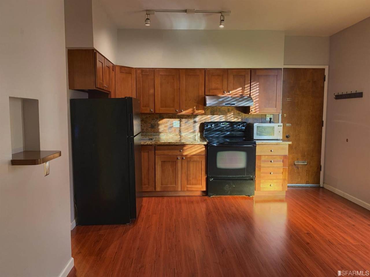 2220 Pine Street - Photo 1