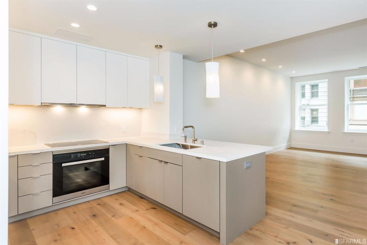 690 Market Street - Photo 1