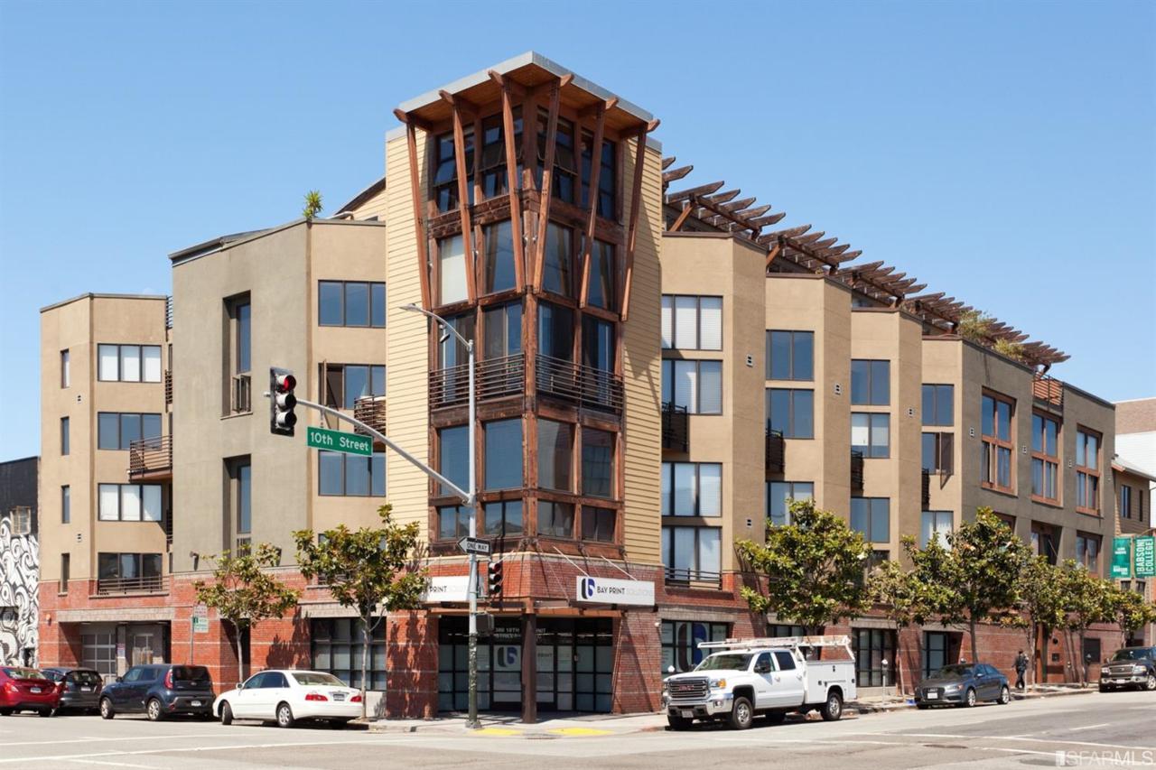 380 10th Street - Photo 1