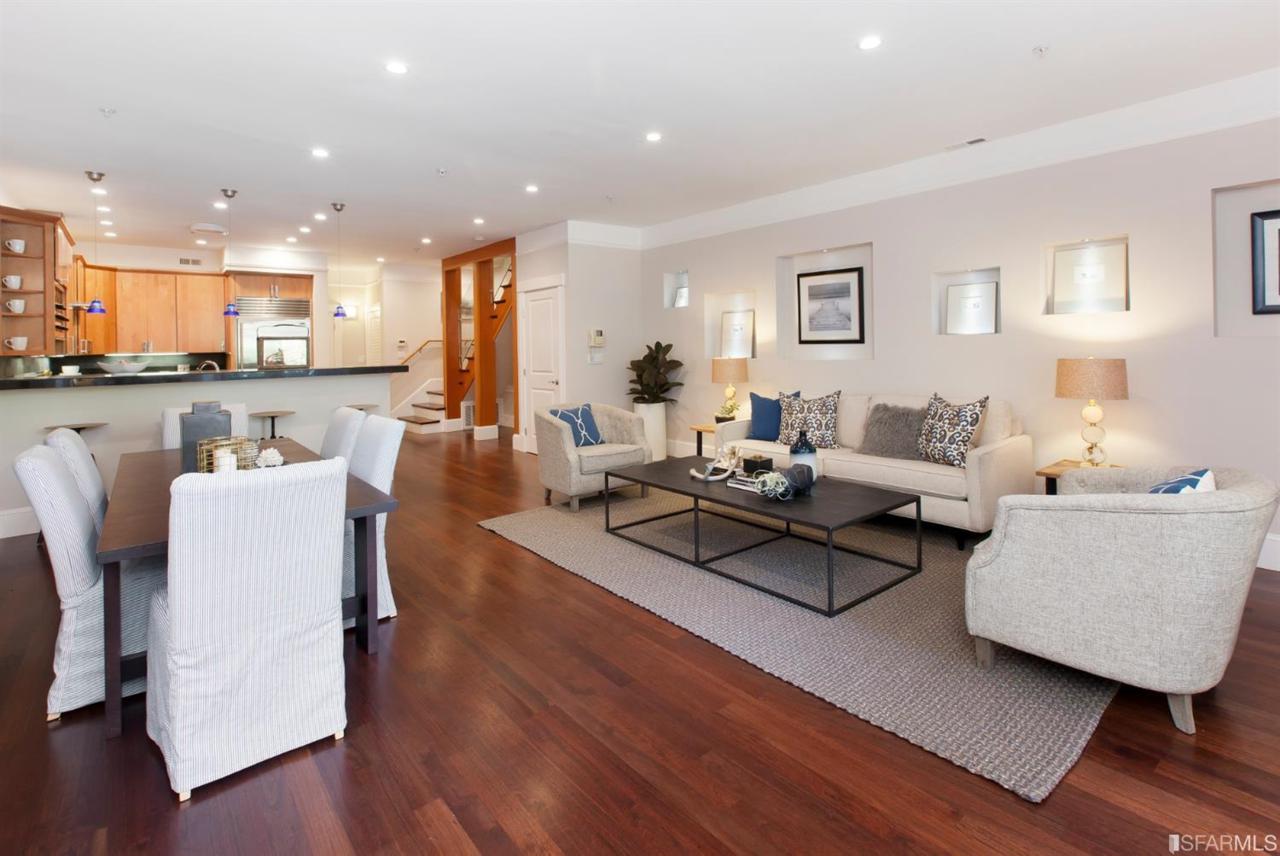 302 Montcalm Street - Photo 1
