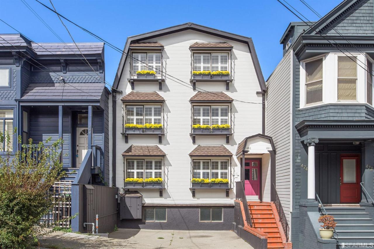 484 Clipper Street - Photo 1