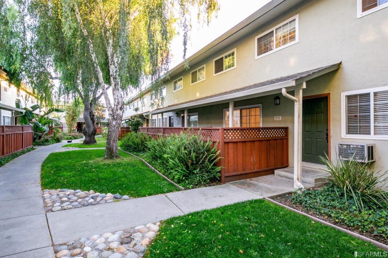 730 Fargo Avenue - Photo 1